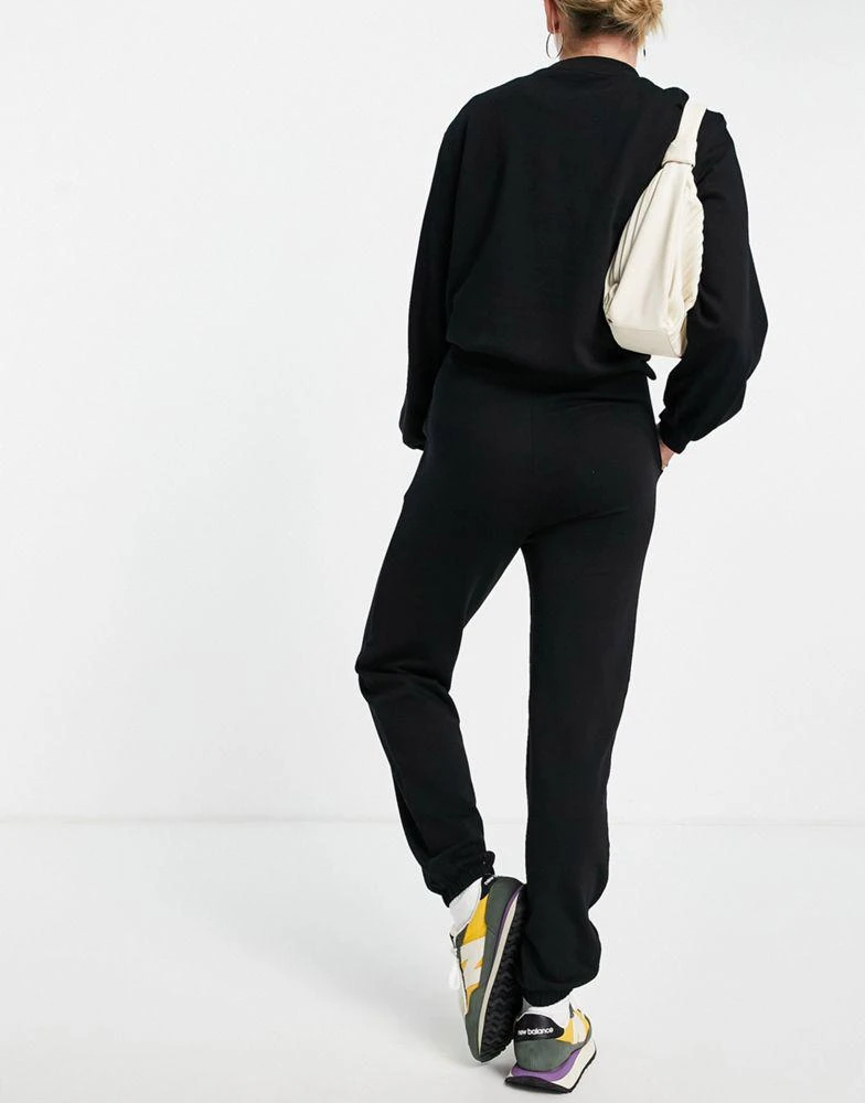 商品ASOS|ASOS DESIGN Hourglass tracksuit slim sweat / jogger in black,价格¥178,第3张图片详细描述