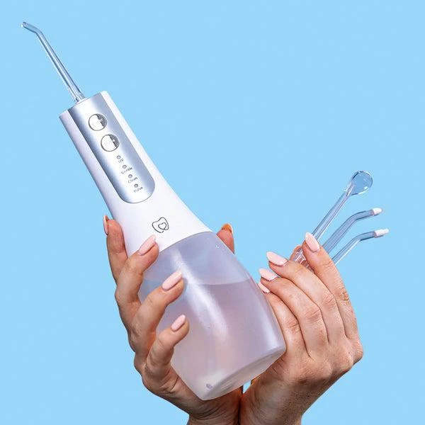 商品Spotlight Oral Care|Spotlight Oral Care Water Flosser with UV Steriliser Tips,价格¥284,第4张图片详细描述