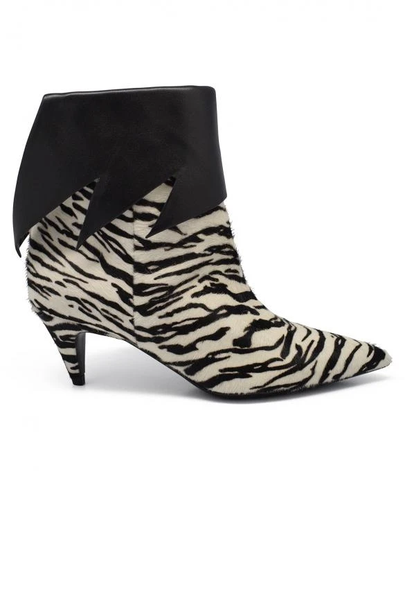 商品Yves Saint Laurent|Luxury shoes for women saint laurent ankle boots in striped foal.,价格¥3531,第1张图片