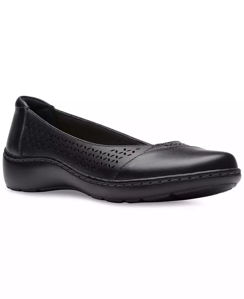 商品Clarks|Women's Cora Iris Slip-On Flats,价格¥404,第1张图片