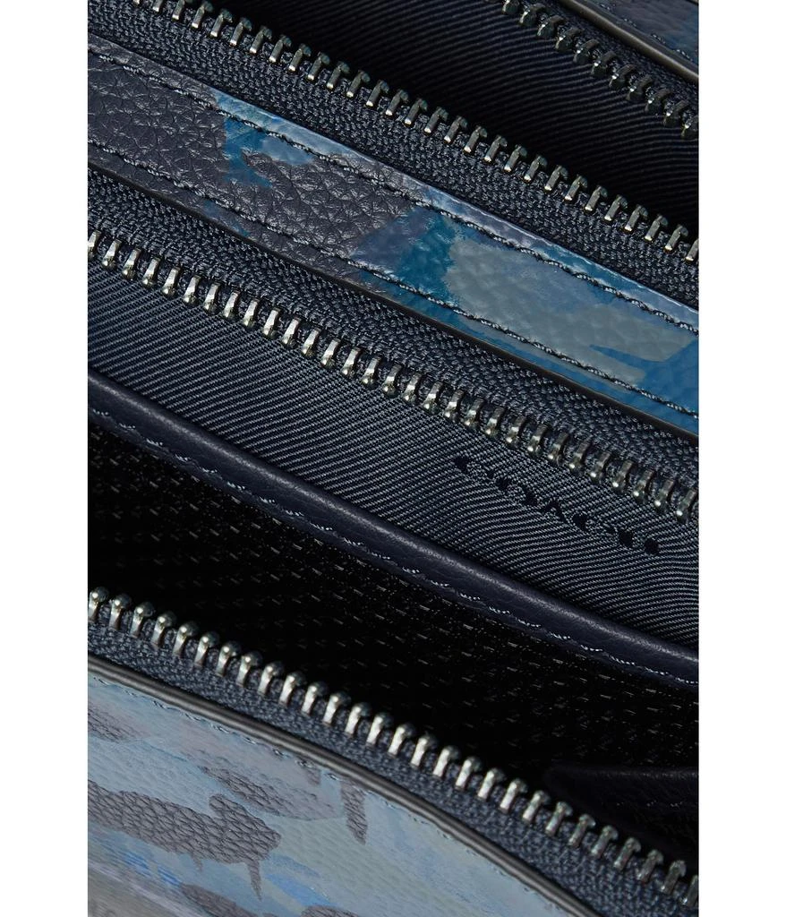 商品Coach|Charter Crossbody Hybrid Camo Leather,价格¥2362,第3张图片详细描述