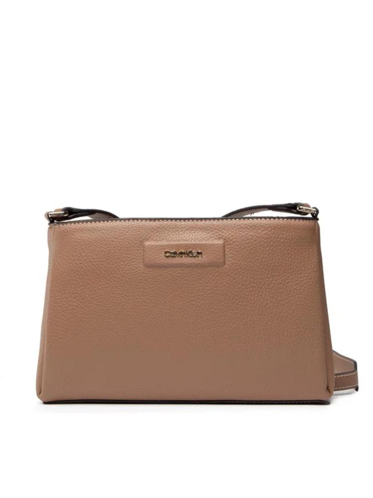 Calvin Klein handbag - Dressed Small Flap Crossbody K60K609692 Gez - photo 1 hand -Blowing Calvin Klein - Dressed Small Flap Crossbody K60K609692 Gez商品第1张图片规格展示