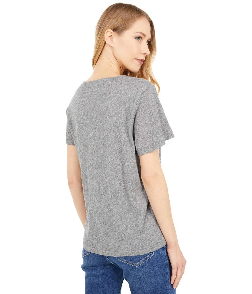 商品Madewell|Whisper Cotton V-Neck Tee,价格¥149,第2张图片详细描述
