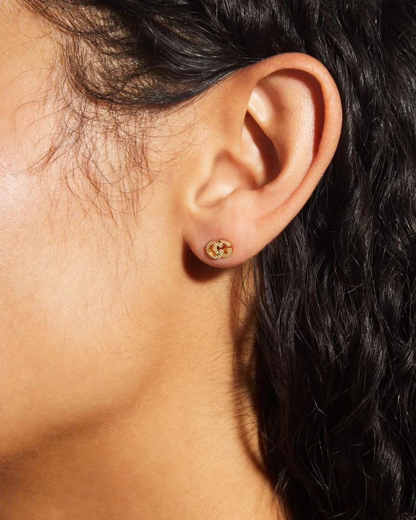 商品Gucci|18k Yellow Gold Running G Stud Earrings,价格¥6125,第2张图片详细描述