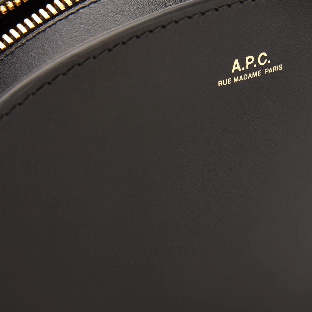 商品A.P.C.|A.P.C. Women's Mini Demi-Lune Cross Body Bag - Black,价格¥3491,第4张图片详细描述
