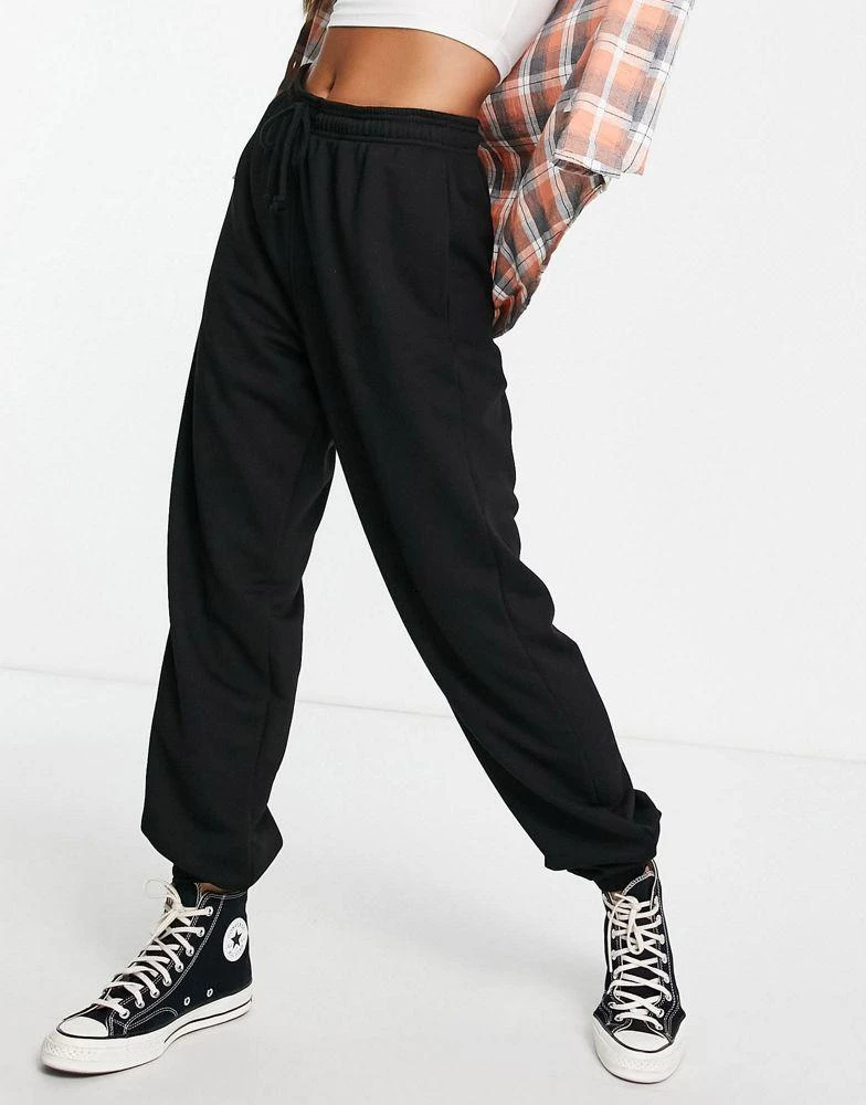 商品Topshop|Topshop Tall oversized 90s joggers in black,价格¥178,第4张图片详细描述