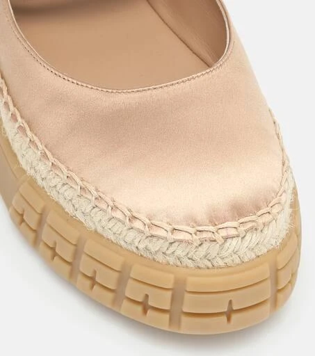 商品Prada|Canvas espadrilles,价格¥7019,第4张图片详细描述