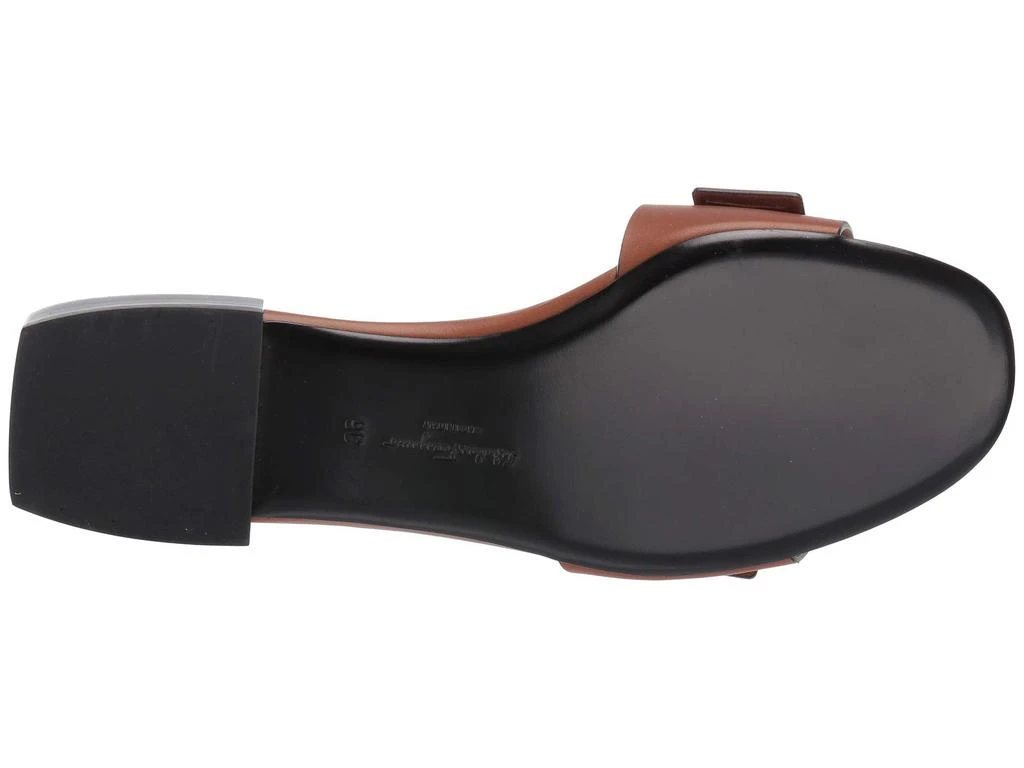 商品Salvatore Ferragamo|Solar Sandal,价格¥1977-¥2794,第3张图片详细描述