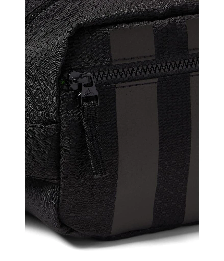 商品Adidas|Team Toiletry Kit,价格¥161,第4张图片详细描述