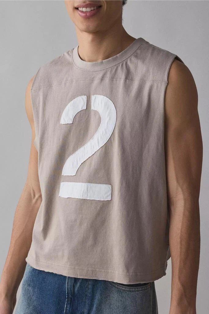 商品BDG|BDG Game Day Collegiate Graphic Cutoff Sleeveless Tee,价格¥155,第4张图片详细描述