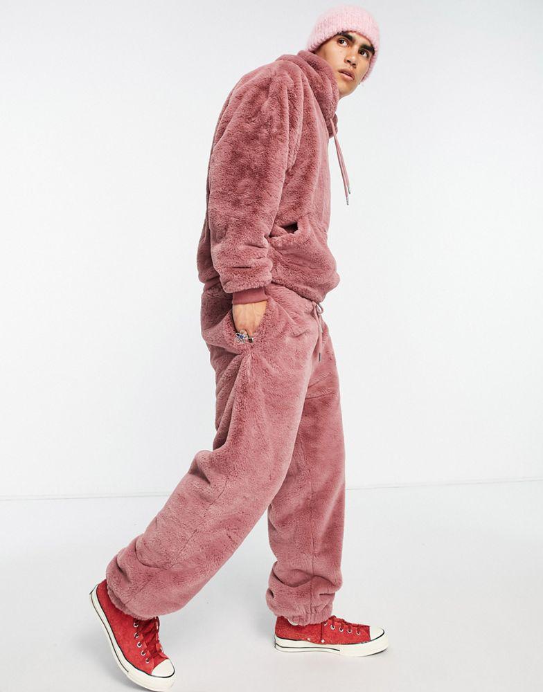ASOS DESIGN oversized joggers in pink faux fur商品第1张图片规格展示