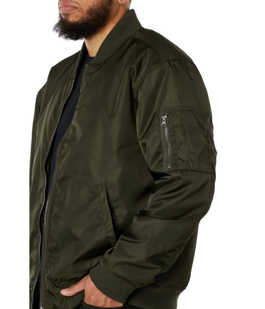 商品LABEL|Go-To Bomber Jacket,价格¥487,第3张图片详细描述