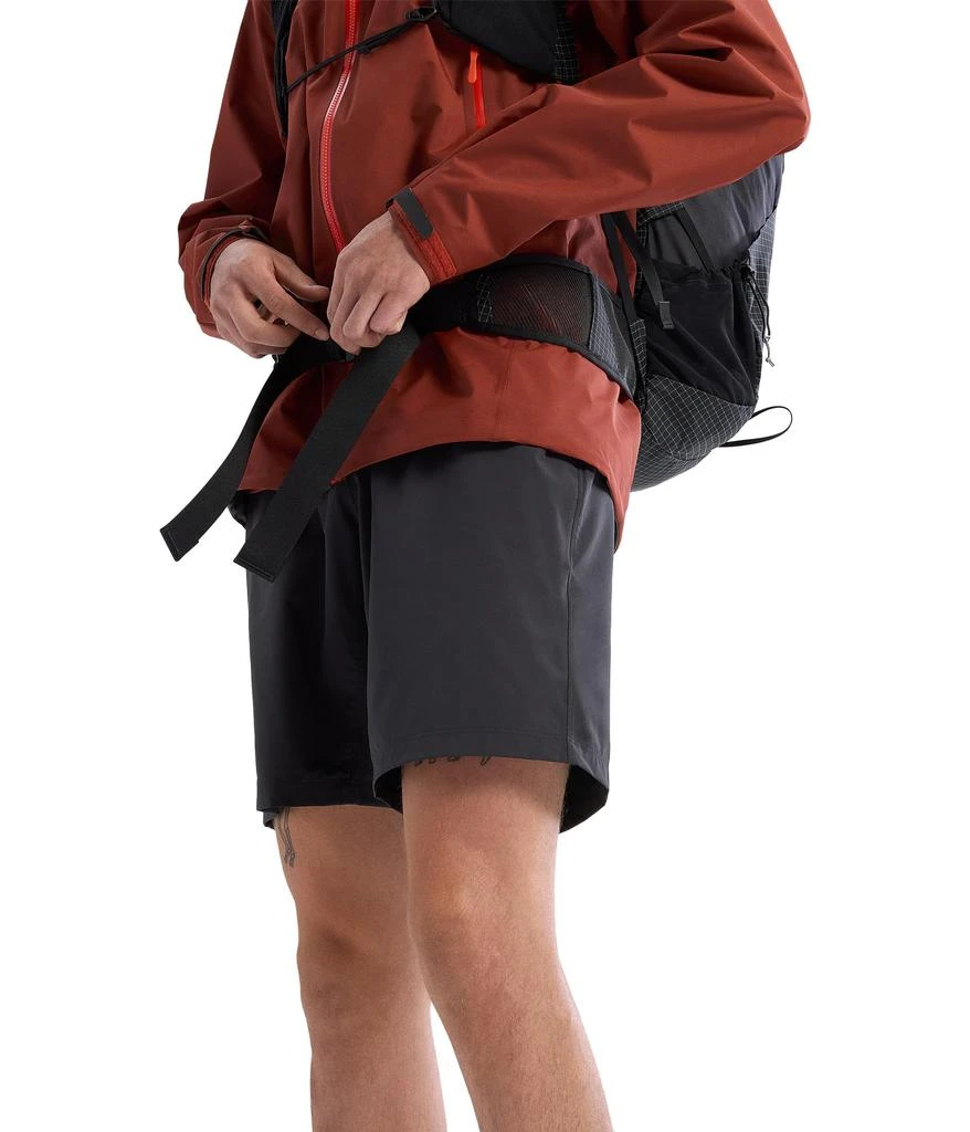 商品Arc'teryx|始祖鸟 男士户外速干短裤,价格¥556,第5张图片详细描述