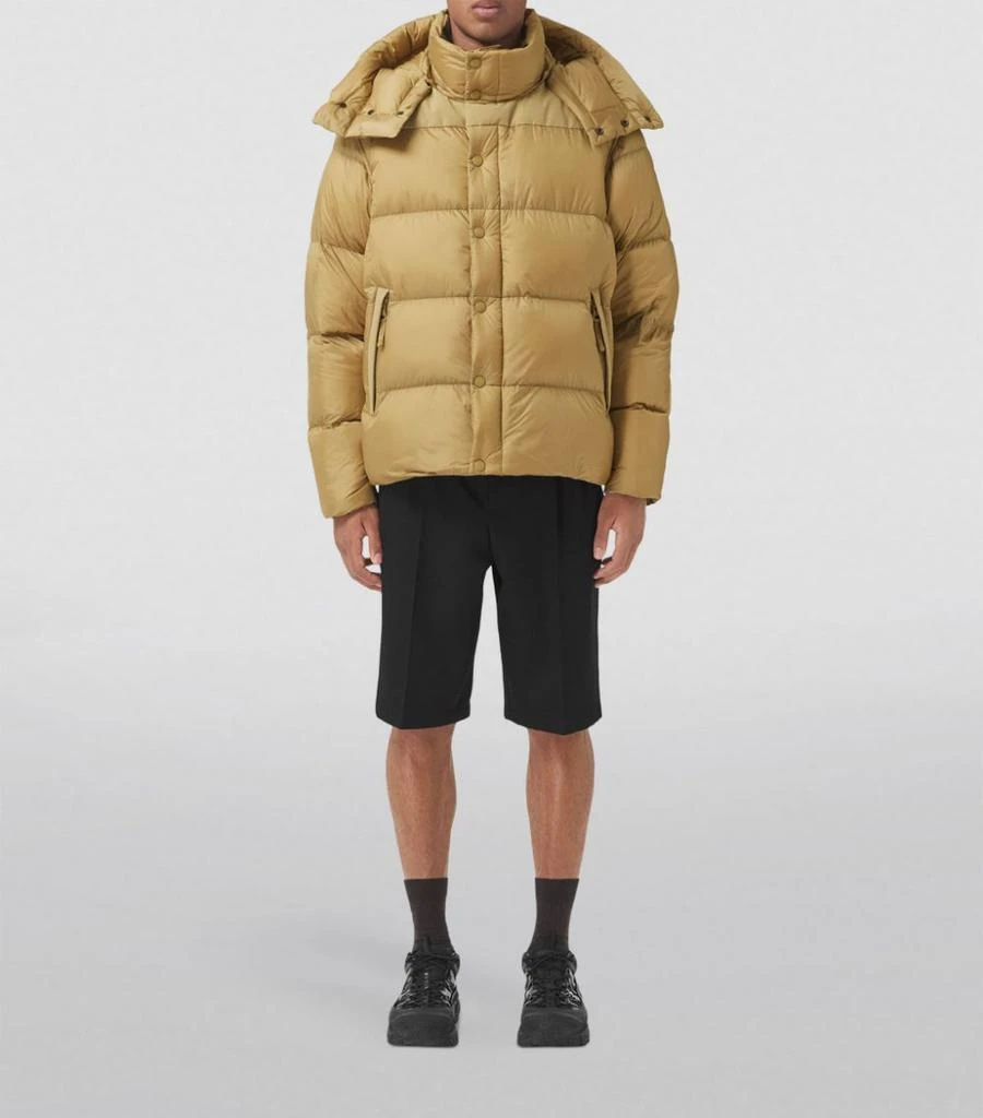 商品Burberry|Detachable-Sleeve Puffer Jacket,价格¥10599,第5张图片详细描述