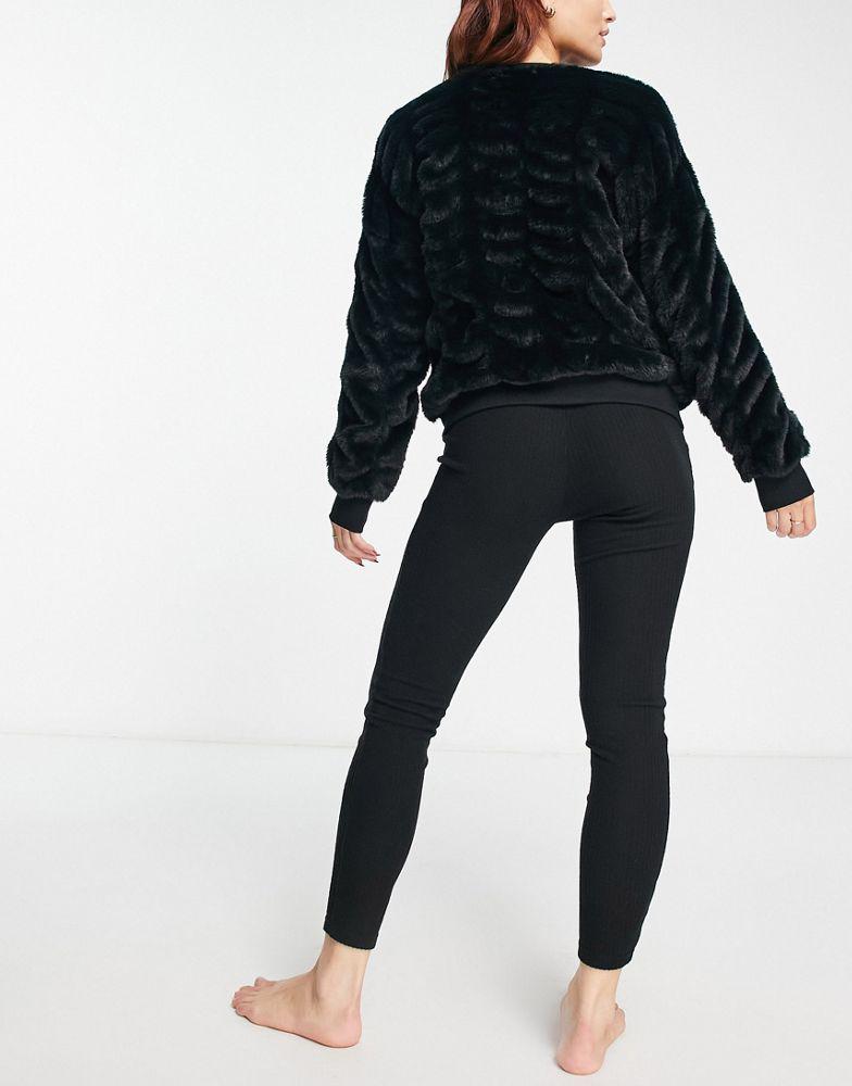 ASOS DESIGN lounge yeti faux fur sweat & brushed rib legging set in black商品第2张图片规格展示