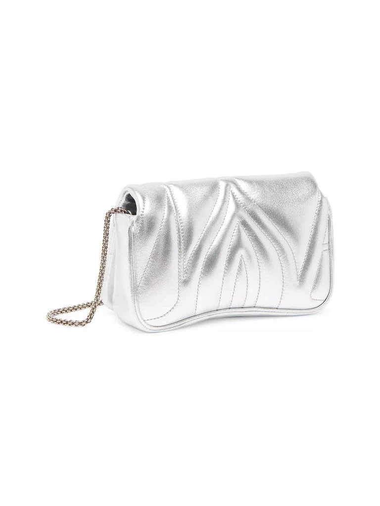 商品Alexander McQueen|The Mini Seal Metallic Leather Shoulder Bag,价格¥6899,第4张图片详细描述