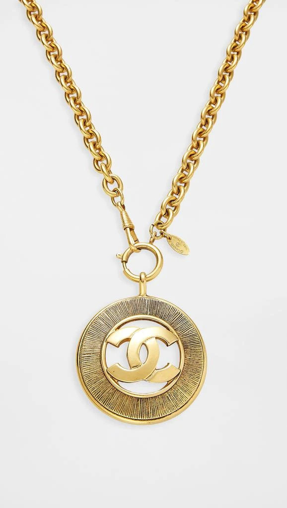 商品[二手商品] What Goes Around Comes Around|Chanel Gold Sunburst Necklace,价格¥10817,第2张图片详细描述