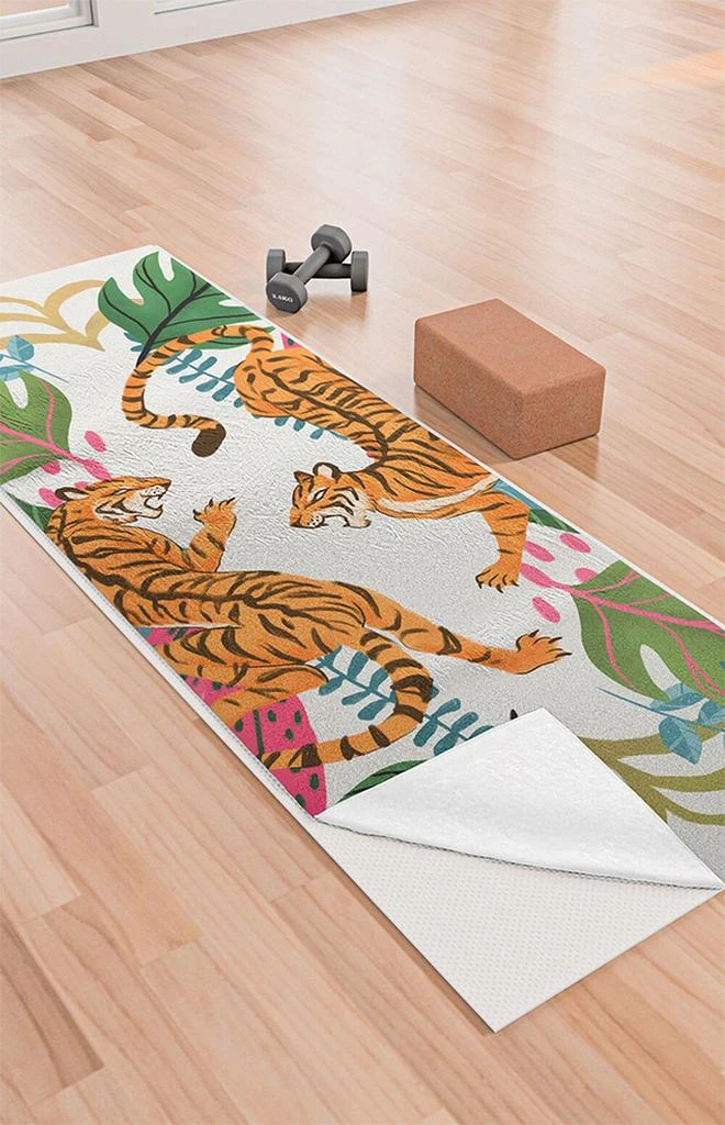 商品DENY Designs|Avenie Jungle Cats Yoga Towel,价格¥405,第2张图片详细描述