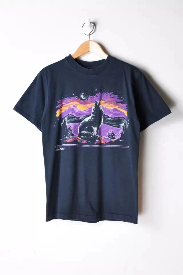 商品Urban Outfitters|Vintage 90s Arizona Moonlight Wolf T-Shirt,价格¥596,第1张图片