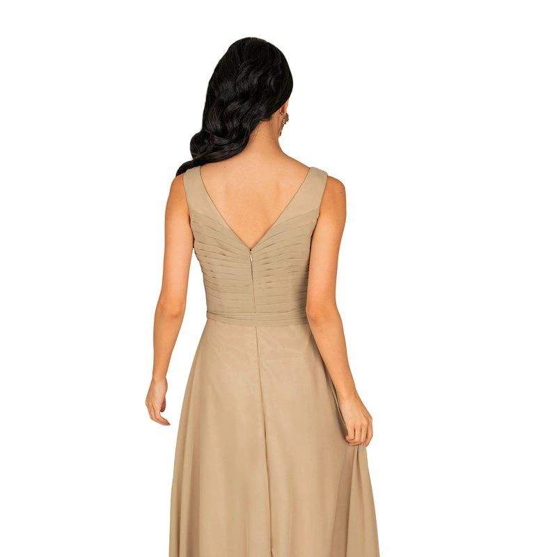 商品Farah Naz New York|Sleeveless Chiffon Gown,价格¥491,第2张图片详细描述