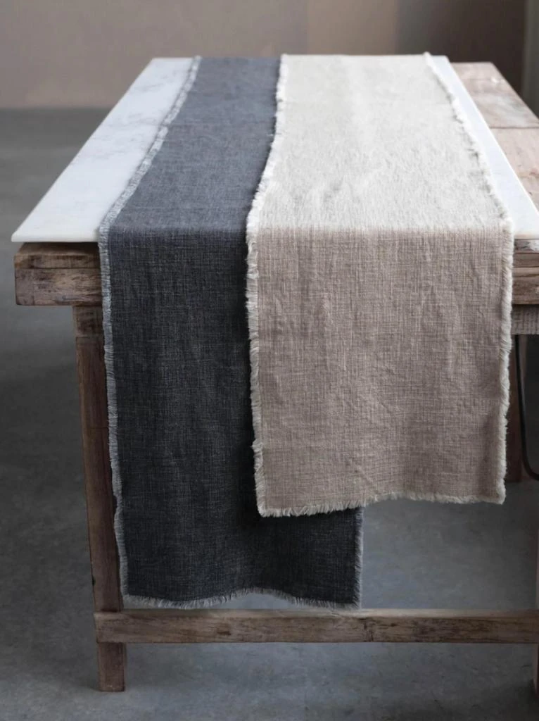 商品Officine Creative|Linen Blend Table Runner With Frayed Edges in Grey,价格¥396,第1张图片