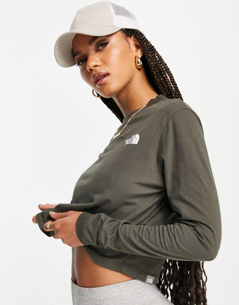 商品The North Face|The North Face Cropped long sleeve t-shirt in khaki Exclusive at ASOS,价格¥181,第4张图片详细描述