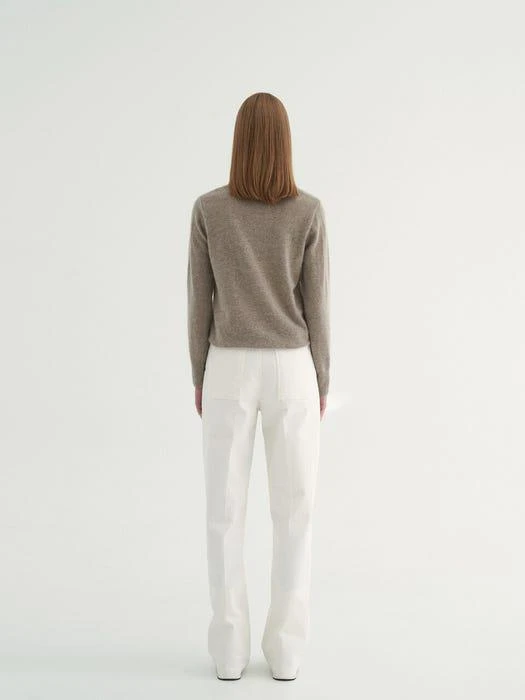 商品LOEIL|Premium Soft V-neck Knit (Cocoa),价格¥531,第3张图片详细描述
