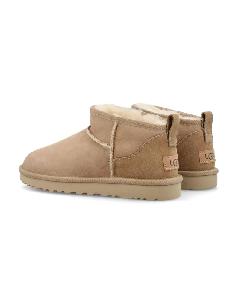商品UGG|Classic Ultra Mini Boot,价格¥1610,第4张图片详细描述