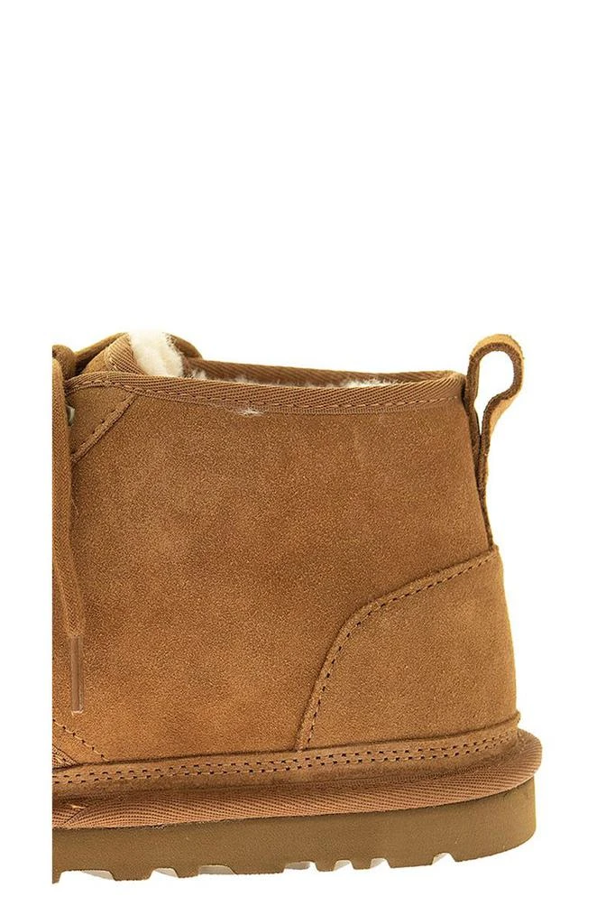 UGG NEUMEL - Classic Boots 商品