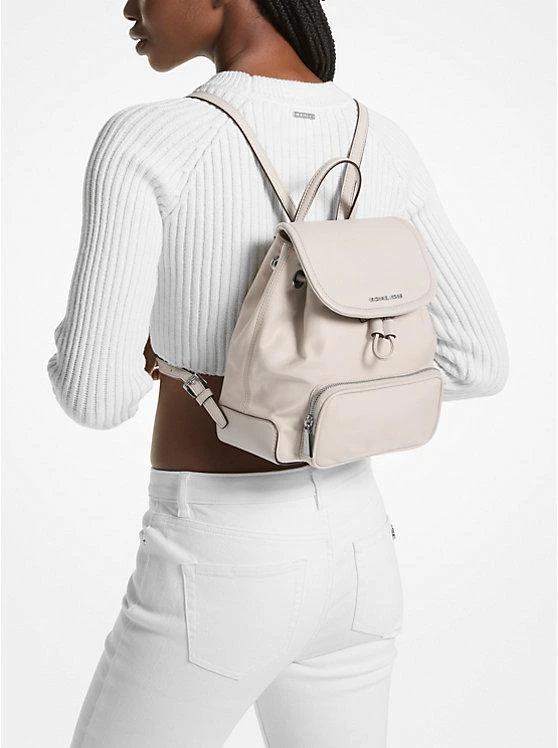 商品Michael Kors|Cara Small Nylon Backpack,价格¥1766,第4张图片详细描述