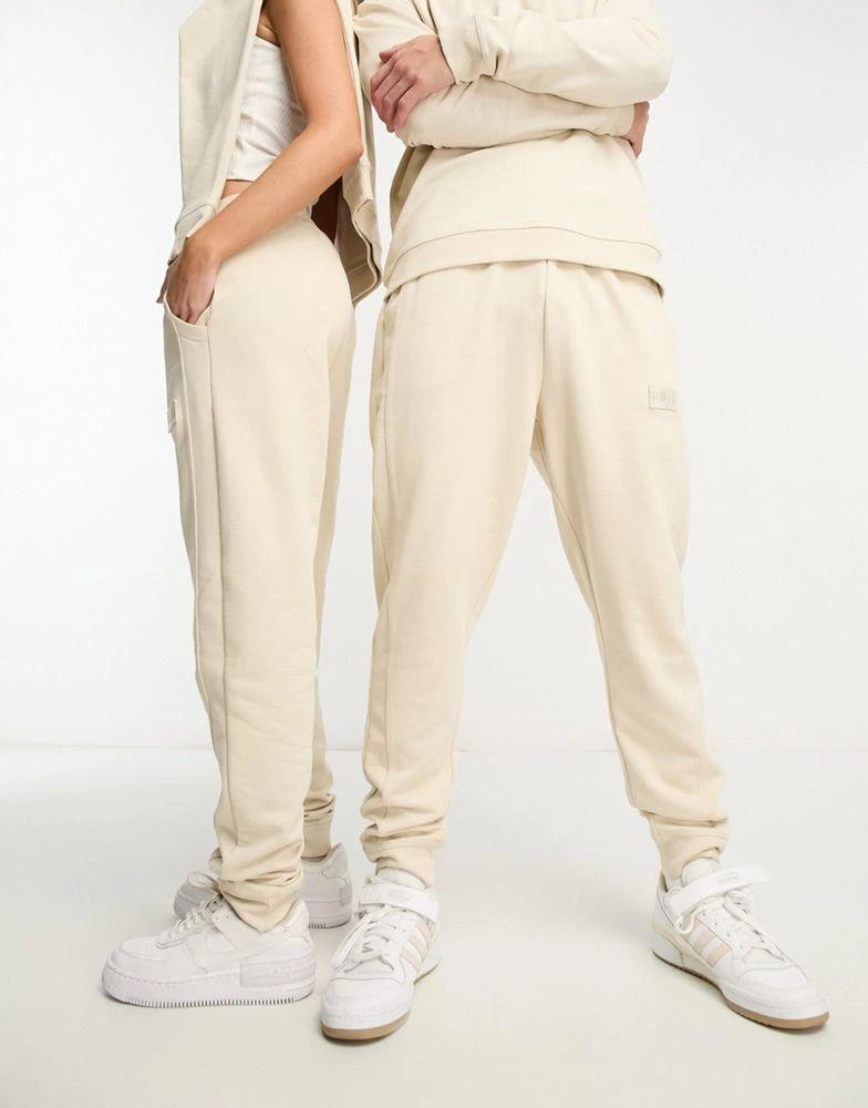 商品Fila|Fila unisex Owen joggers in oatmeal,价格¥378,第1张图片