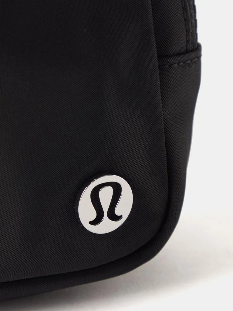 商品Lululemon|Everywhere nylon belt bag,价格¥517,第4张图片详细描述