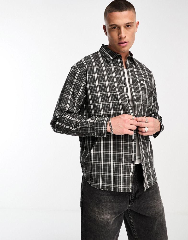 Wrangler checked long sleeve shirt in black商品第1张图片规格展示