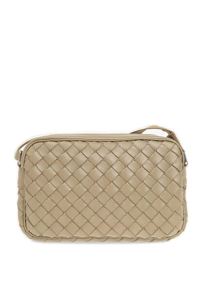 商品Bottega Veneta|Bottega Veneta Intrecciato Classic Camera Bag,价格¥13649,第2张图片详细描述