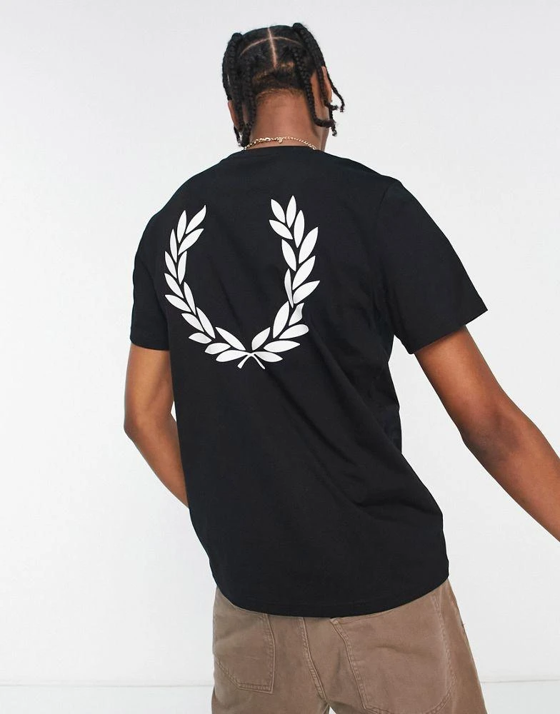 商品Fred Perry|Fred Perry back print graphic back print t-shirt in black,价格¥264,第1张图片