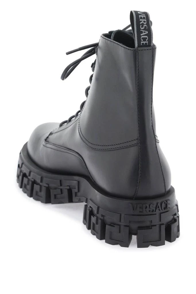 商品Versace|Greca Portico combat boots,价格¥4083,第2张图片详细描述