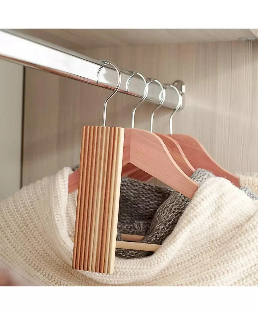 商品Household Essentials|Cedar Hang Up with Hooks,价格¥74,第4张图片详细描述
