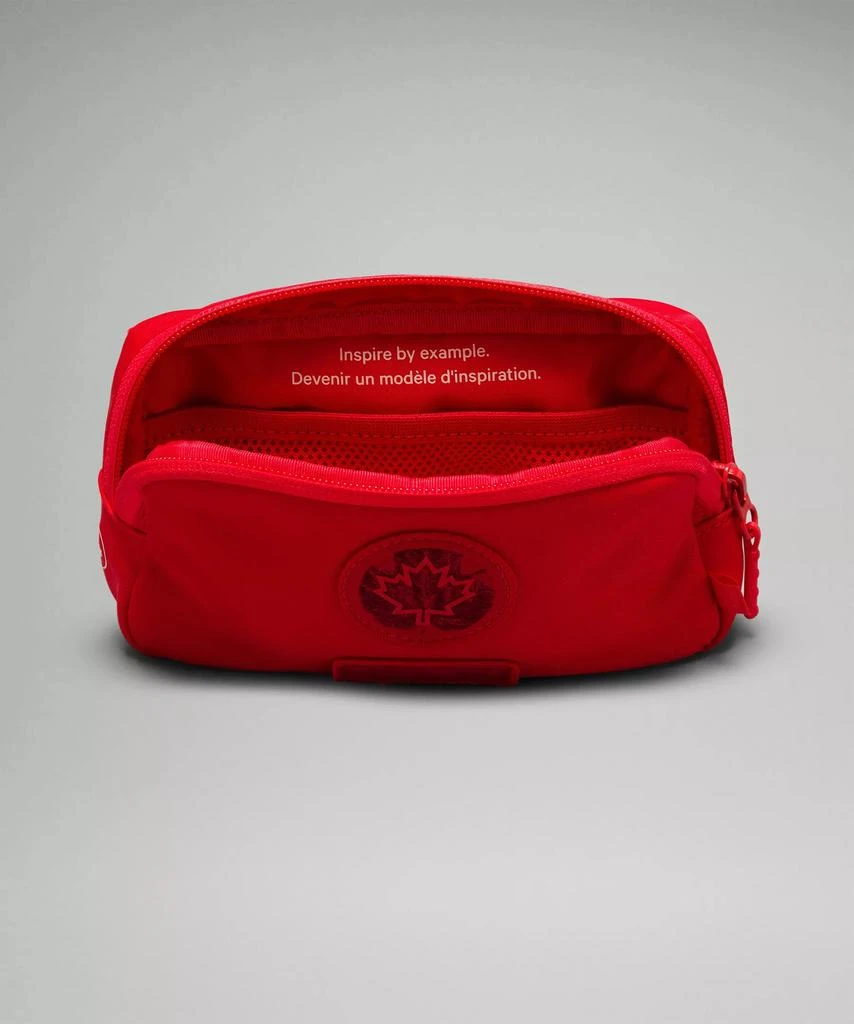 商品Lululemon|Team Canada Future Legacy Mini Belt Bag *COC CPC Logo,价格¥91,第5张图片详细描述