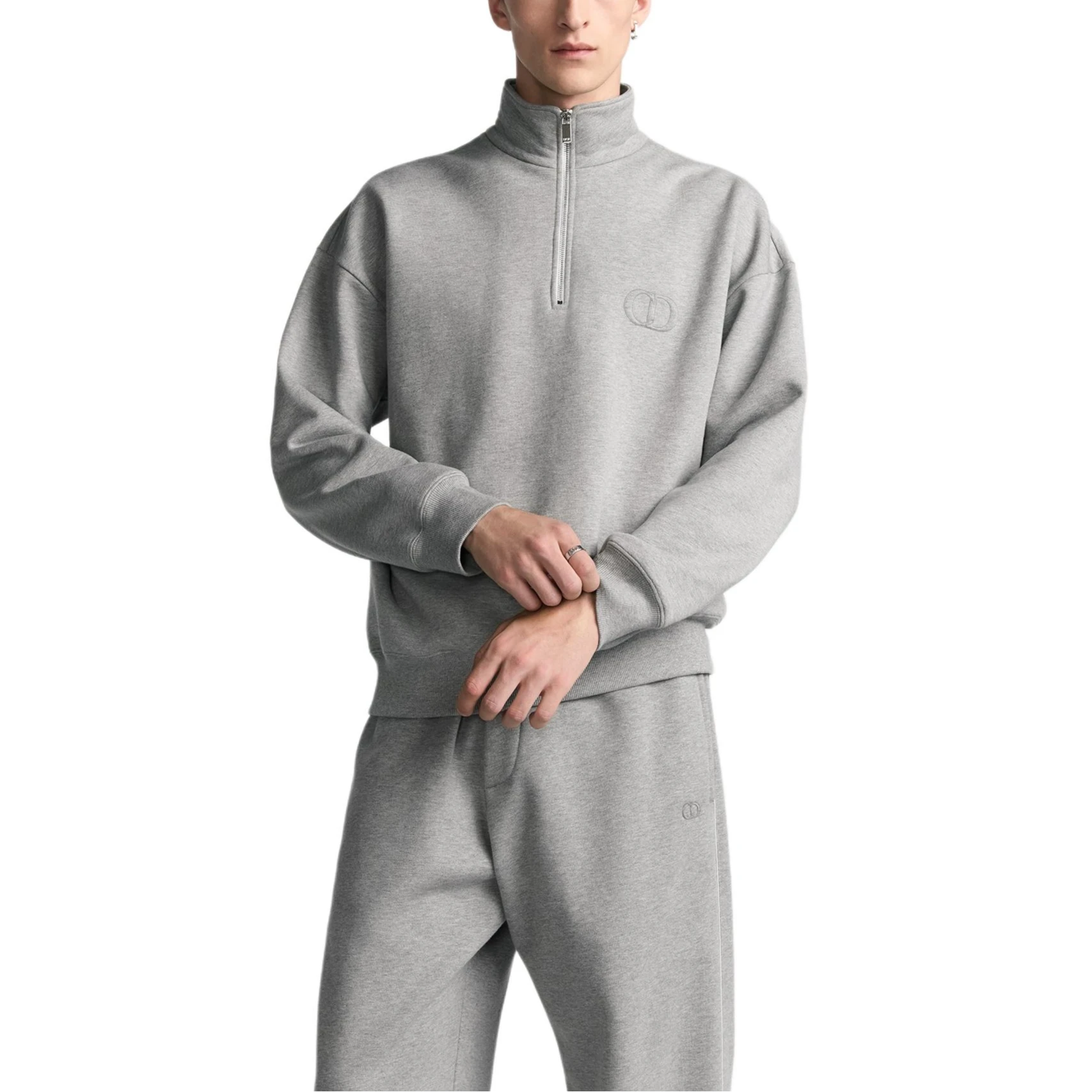 商品[国内直发] Dior|迪奥 标志刺绣半拉链长袖卫衣 男款 灰色,价格¥11145,第4张图片详细描述