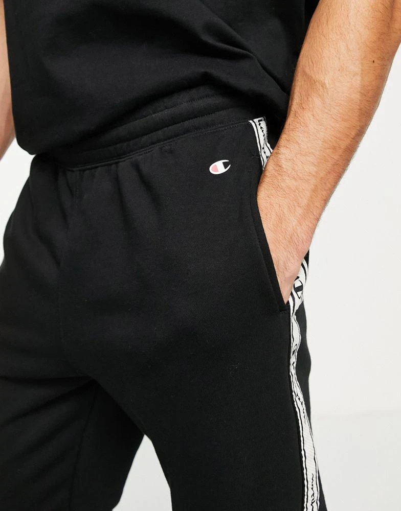 商品CHAMPION|Champion taping joggers in black,价格¥210,第3张图片详细描述