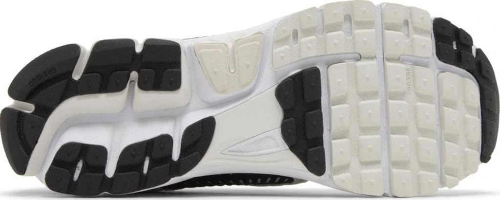 Zoom Vomero 5 White Black 商品