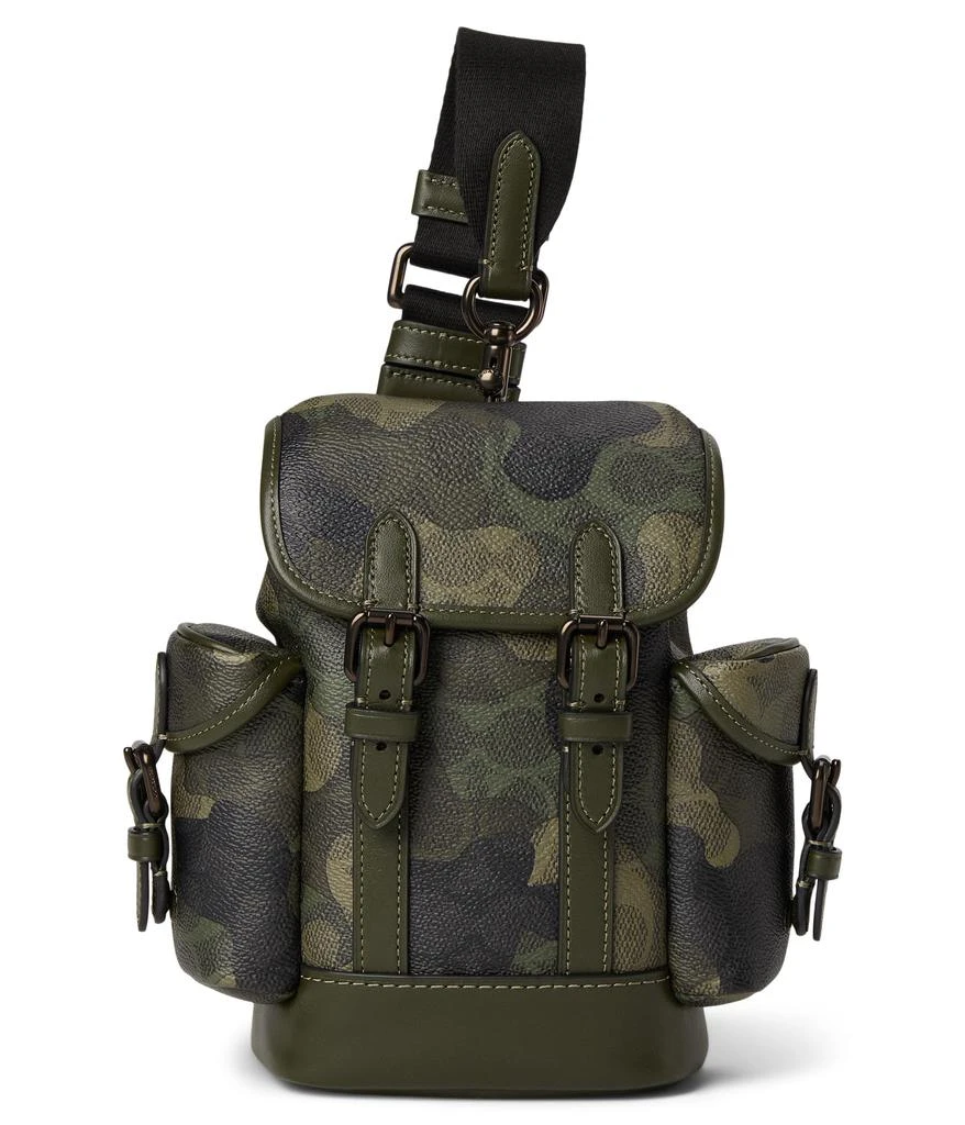 商品Coach|Hitch Backpack 13 In Signature Camo Print,价格¥2802,第1张图片