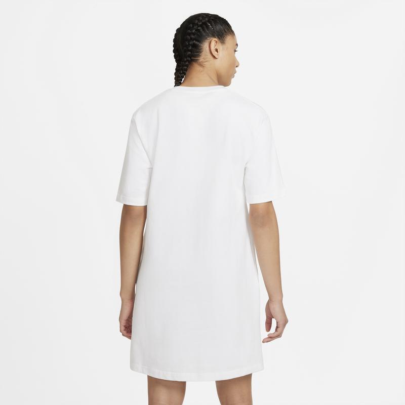 商品NIKE|Nike Essential Dress - Women's,价格¥262,第2张图片详细描述