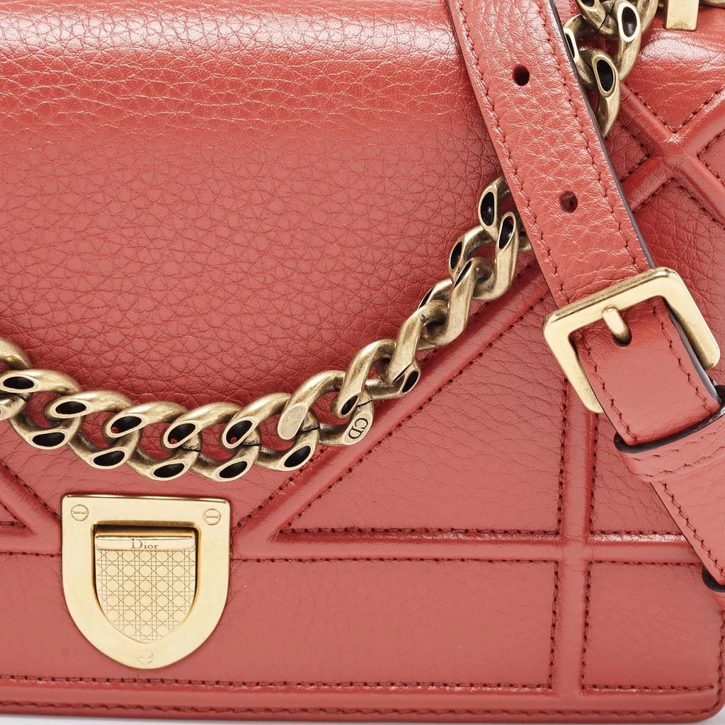 商品[二手商品] Dior|Dior Red Leather Small Diorama Shoulder Bag,价格¥19253,第5张图片详细描述