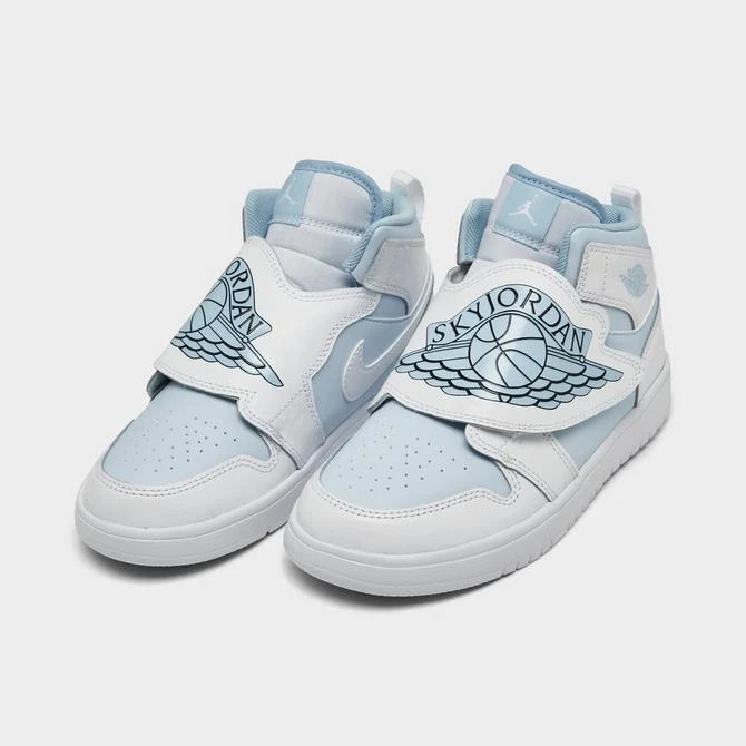 商品Jordan|Girls' Little Kids' Air Jordan Sky Jordan 1 Casual Shoes,价格¥520,第2张图片详细描述