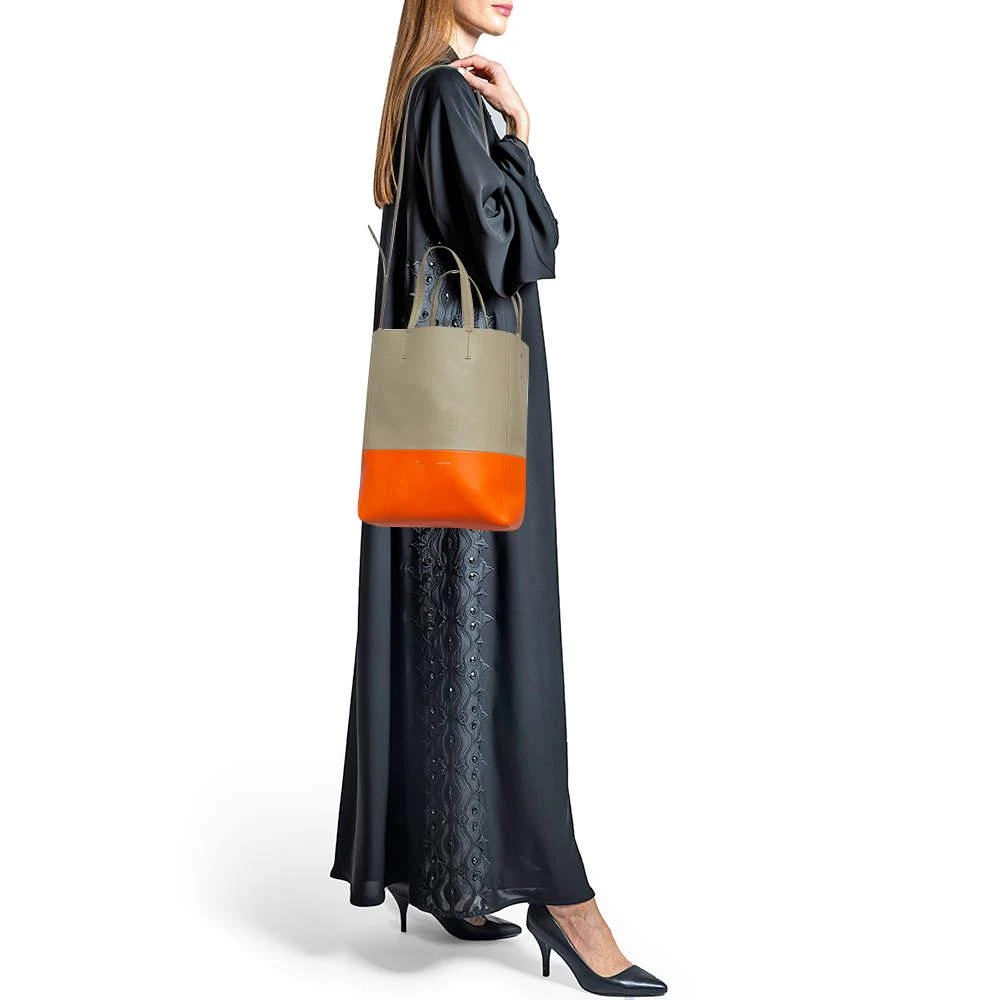 商品[二手商品] Celine|Celine Beige/Orange Leather Small Vertical Cabas Tote,价格¥7665,第2张图片详细描述