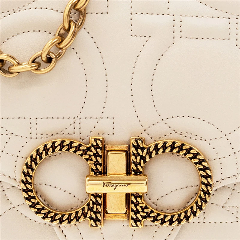 SALVATORE FERRAGAMO 女士绗缝翻盖包 21-H168-720499 商品
