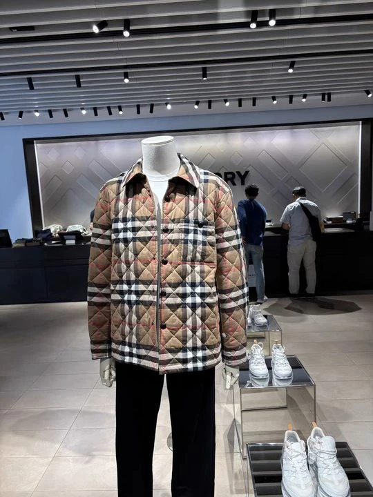 BURBERRY/博柏利 男士菱格棉服绗缝外套 经典格纹棉服 情侣款男女同款 商品