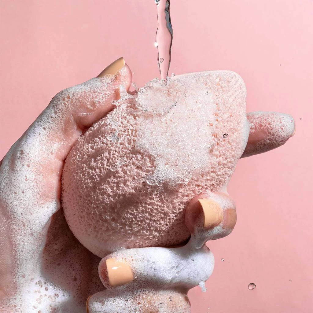 Real Techniques Sponge+ Miracle Cleanse Sponge 商品