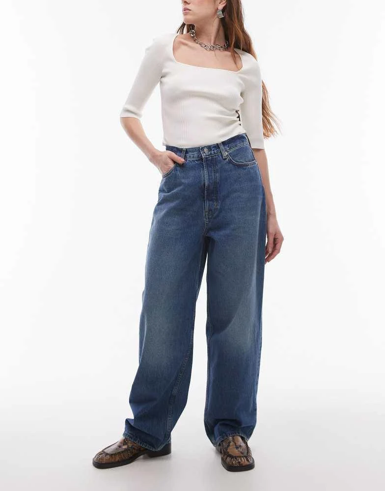 商品ARKET|ARKET Amber barrel leg jeans in aged washed blue,价格¥1016,第1张图片